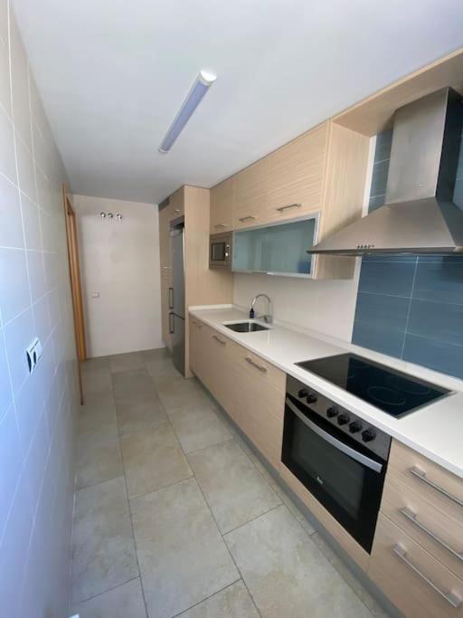 Apartamento A 200 M Del Mar Apartment Кембрилс Екстериор снимка