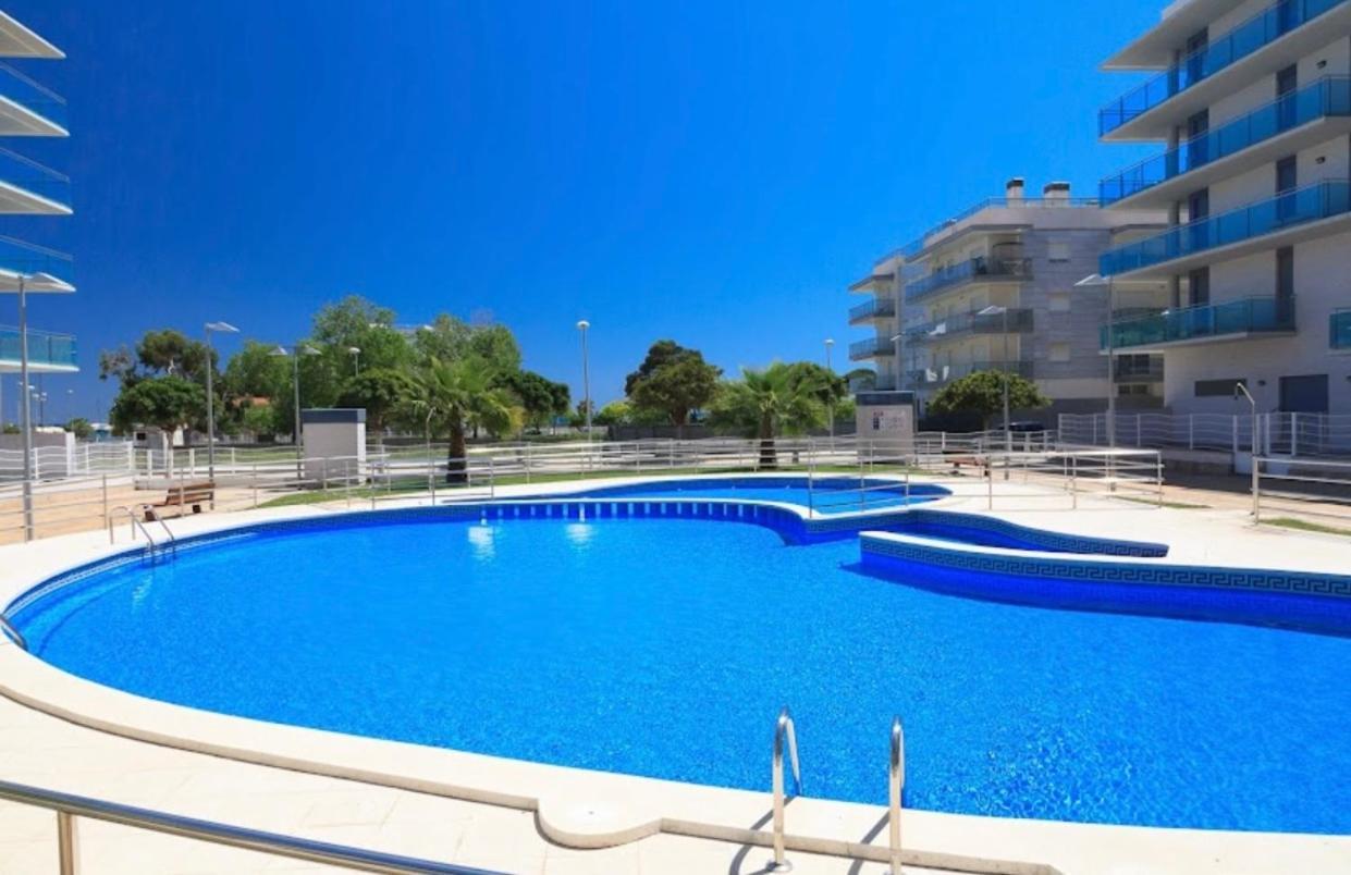 Apartamento A 200 M Del Mar Apartment Кембрилс Екстериор снимка