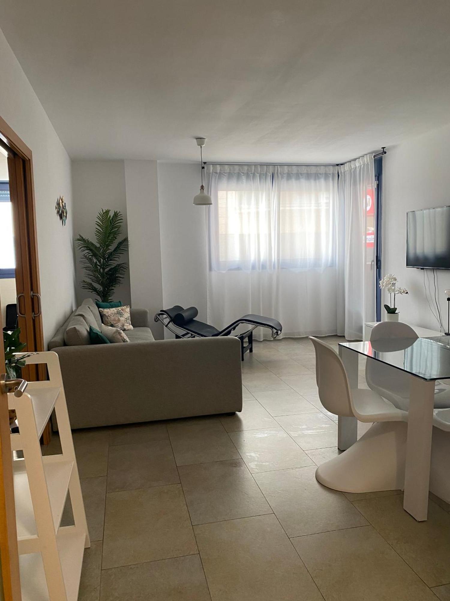 Apartamento A 200 M Del Mar Apartment Кембрилс Екстериор снимка